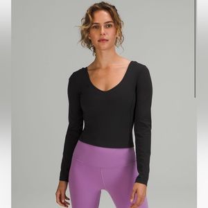 Lululemon Align Long Sleeve Shirt in Black. Size 8, never worn!